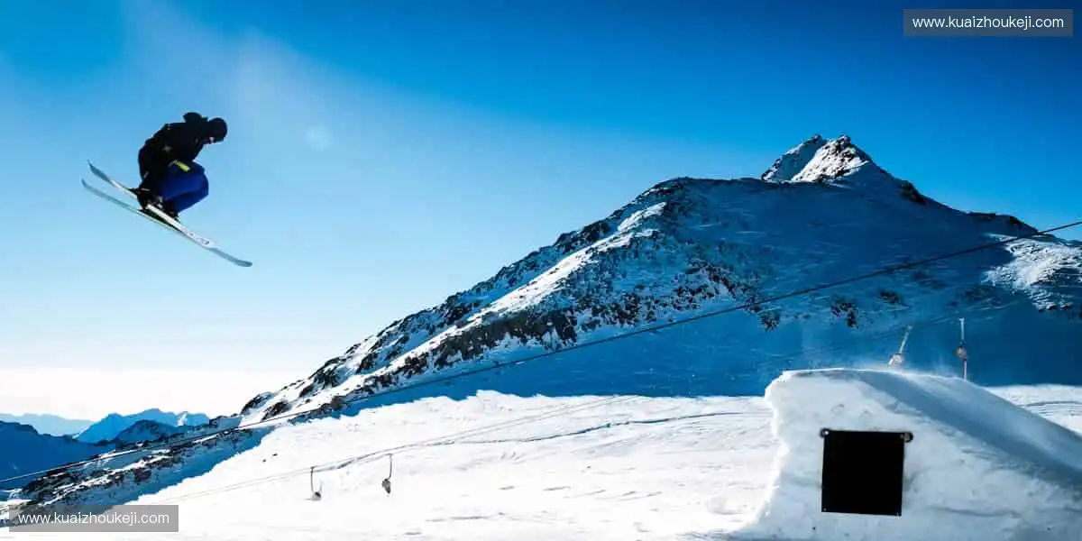 🎨创意周边，限量首发！🎁收藏热爱，让支持别具一格！